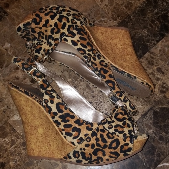 Charlotte Russe Leopard Slingback Wedges - Picture 2 of 5